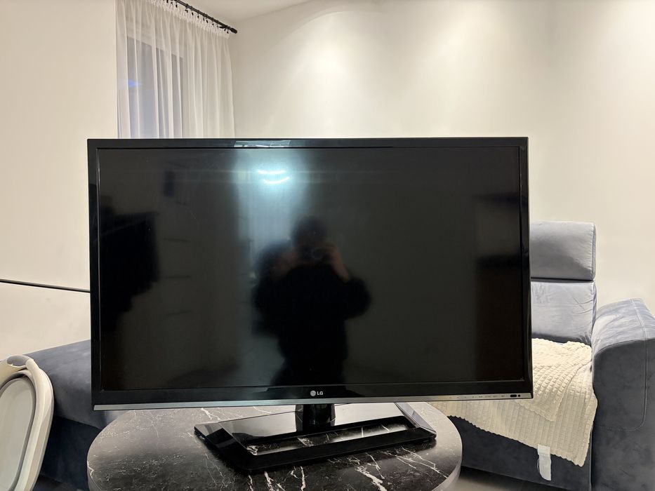 Telewizor LG 42 cale