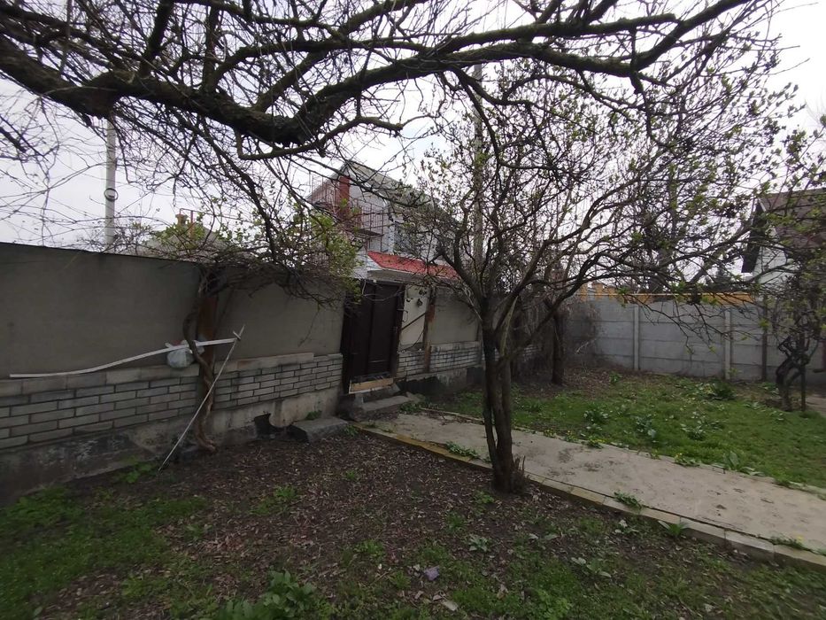 Продам будинок 70 м. кв. 18 соток. Підгородне