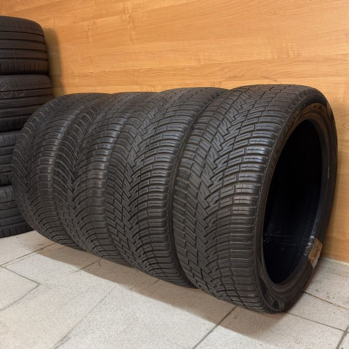 235/40/19+255/35/19 Pirelli Allseason всесезоні шини 255 35 235 40 R19