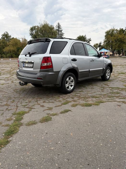 Kia Sorento 2.5 дизель, автомат  4х4