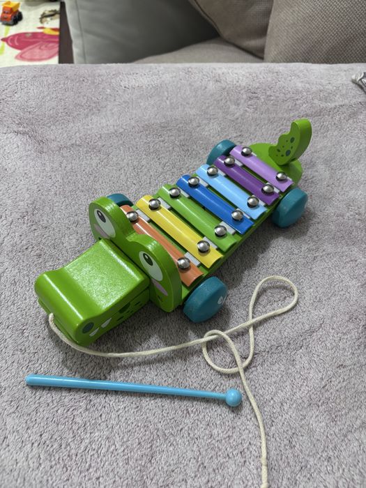 Деревʼяна каталка ксилофон