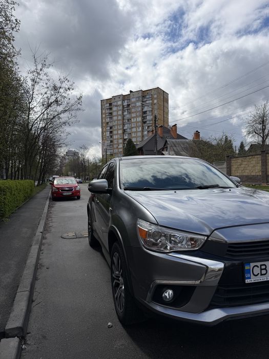 Mitsubishi ASX 2.0 • 2016 рік •газ/ бензин - від Власника