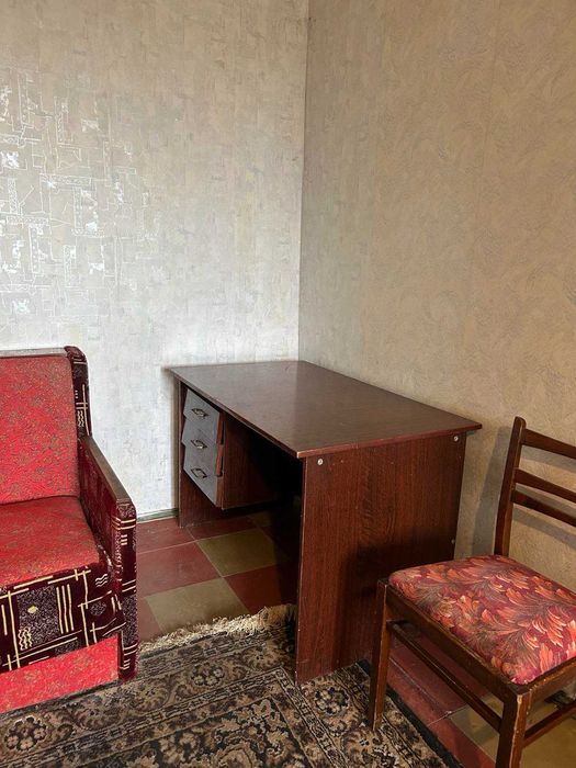 Продам  2-комн. квартиру-начало пр. Слабожанского! Возможно-сертификат