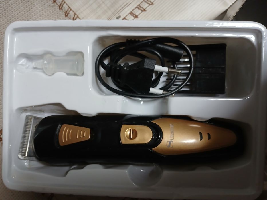 Maquina de cortar cabelo e barba sem fios