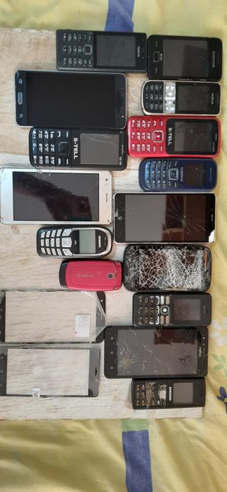 Мобильные телефоны, смартфоны