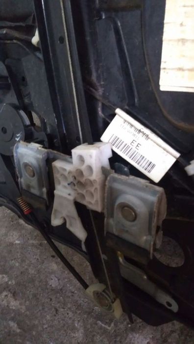 Elevador Frente Esq Ford Fiesta V (Jh_, Jd_)
