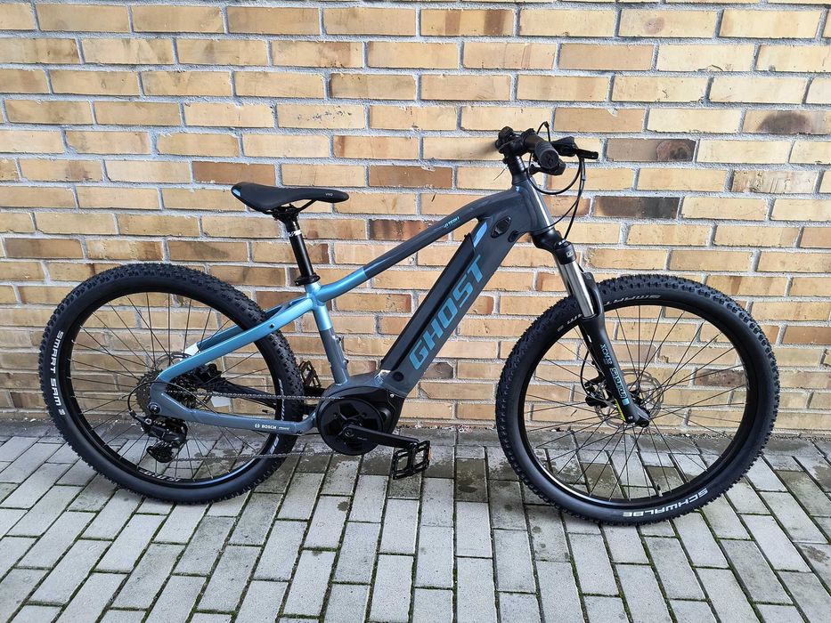 NOWY Ghost E-Teru B Essential Bosch Performance S, XL