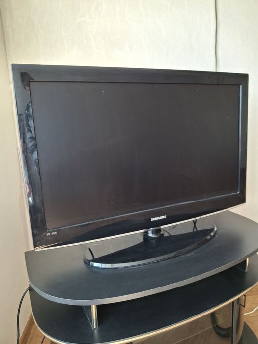 Телевизор самсунг