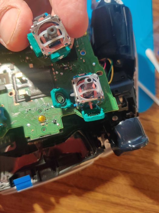 Ремонт дрифту Dualsense, Edge, XBOX Controller, Elite, Dualshock і ін