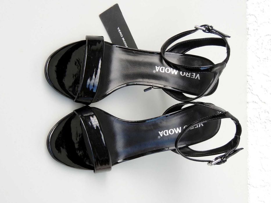 Sandałki "Vero Moda" roz 39