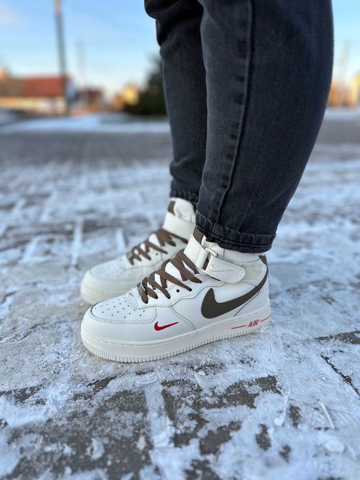 Зимові кросівки Nike Air Force High 1 ‘07 Essenti Mocco Fur (36)