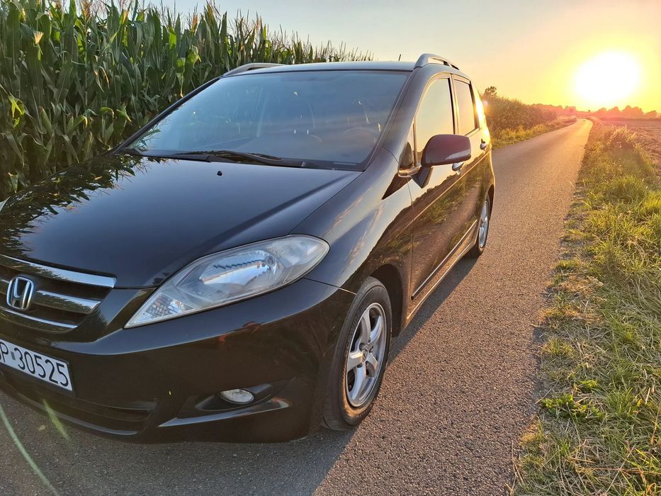 Honda FR-V