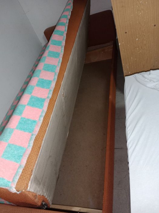 Wersalka kanapa rozkładana sofa