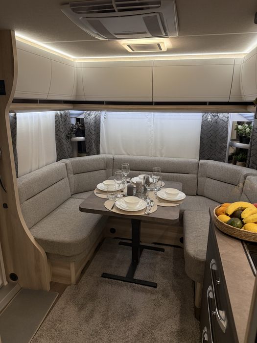 Luksusowa przyczepa kempingowa wynajem