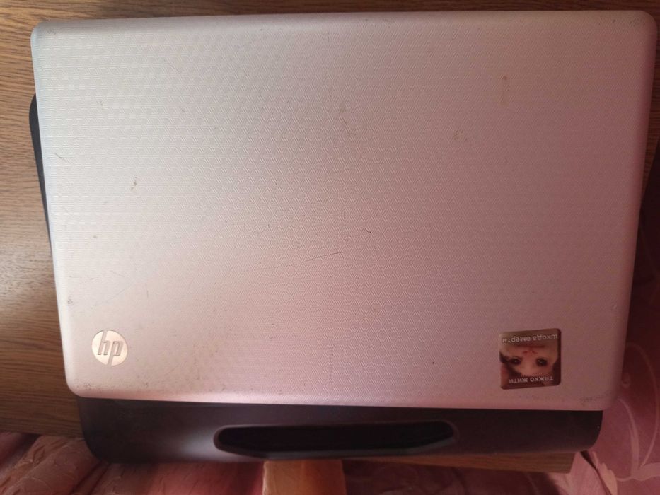 Продам ноут HP на запчасти