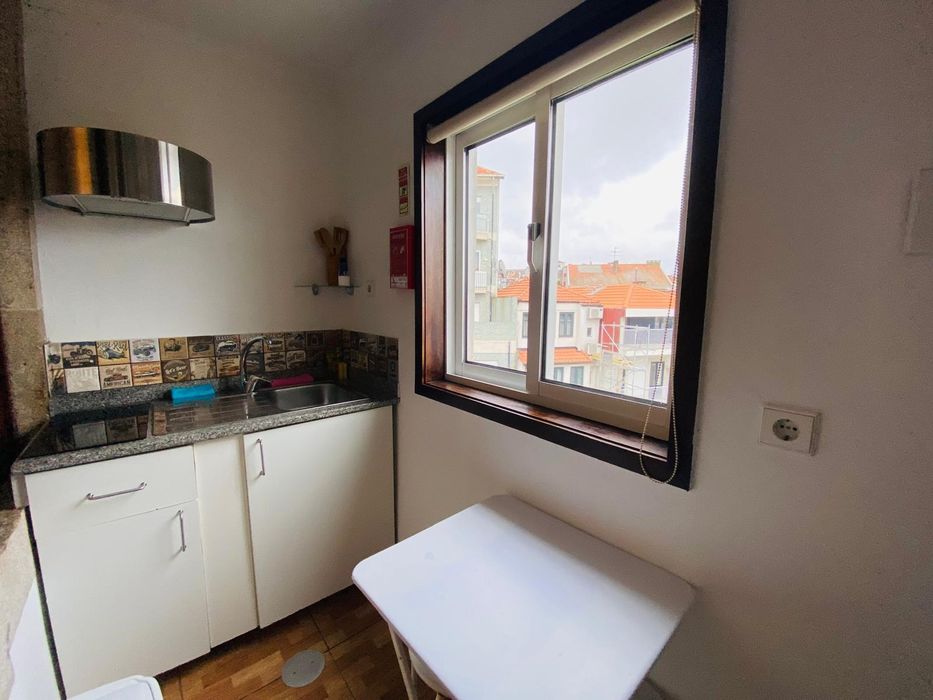 Apartamento estudio centro do Porto contas incluidas