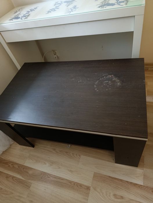 Szafki pod telewizor i wisząca