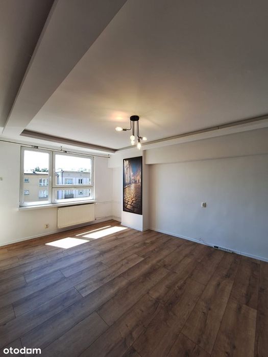 1 POKÓJ | 36,8 m² + PIWNICA 3,23 m² | 3 PIĘTRO | BALKON| UL. CZYSTA 35