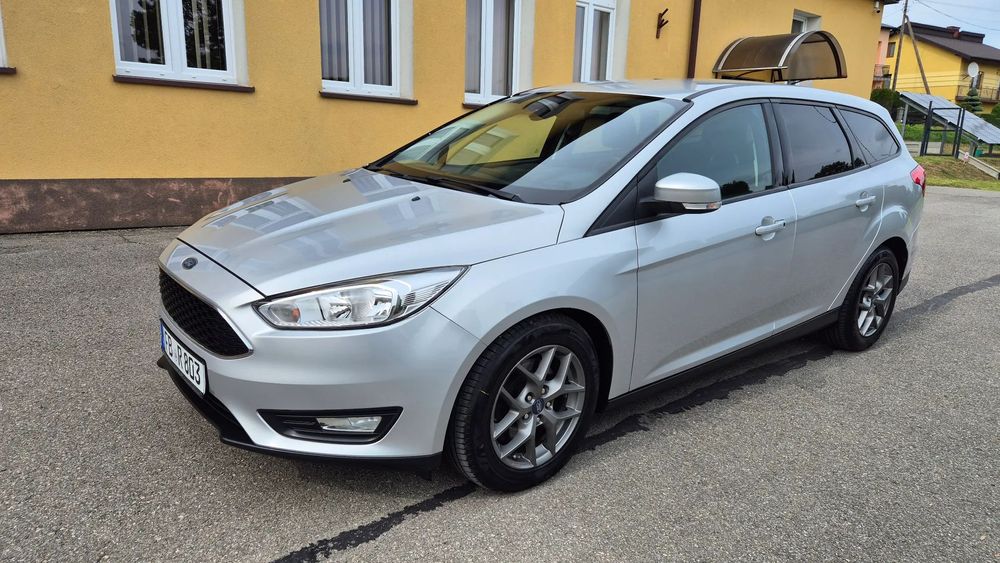 Ford Focus z Niemiec, bezwypadkowy, opłacony