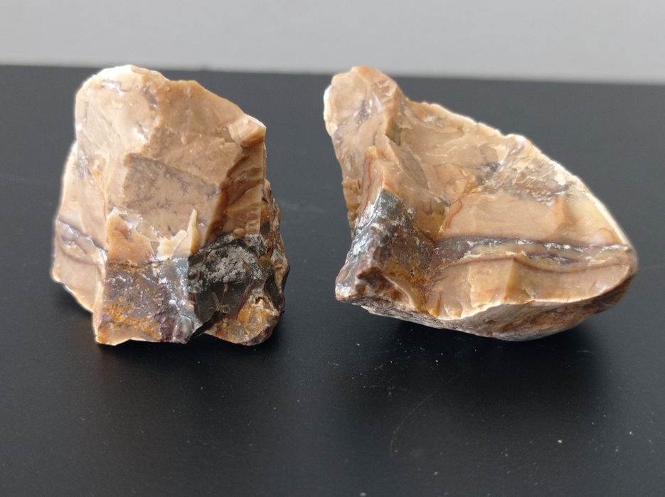 Minerał z Maroka, jaspis. 2 bryłki