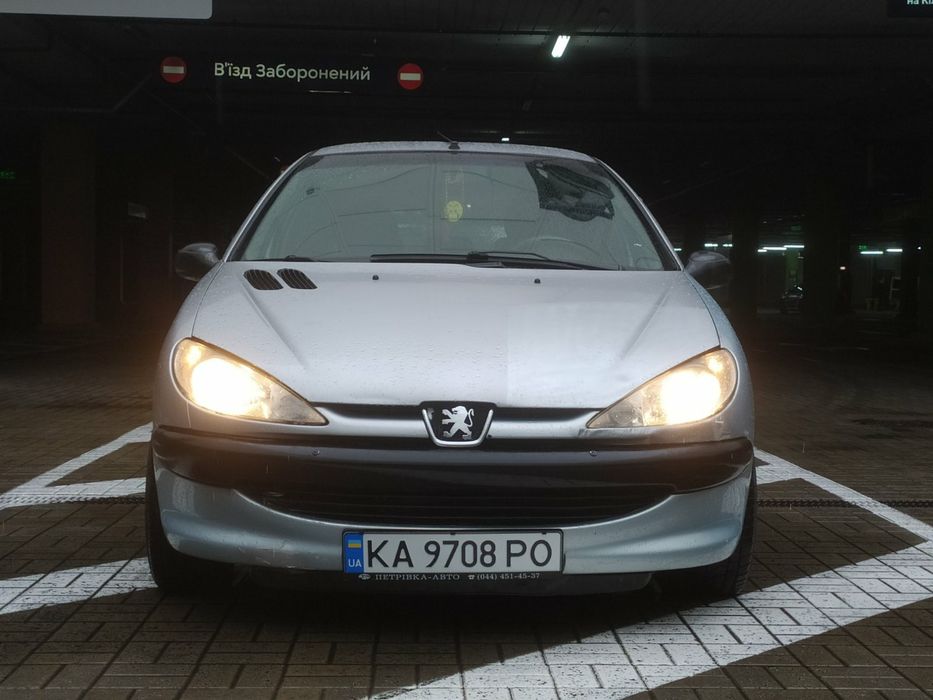 Peugeot 206 XR | 2001 рік | Газ/Бензин | Можливий обмін