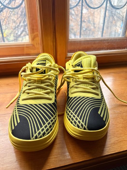 Продам нові кросівки puma PORSCHE DESIGN 41 розміру