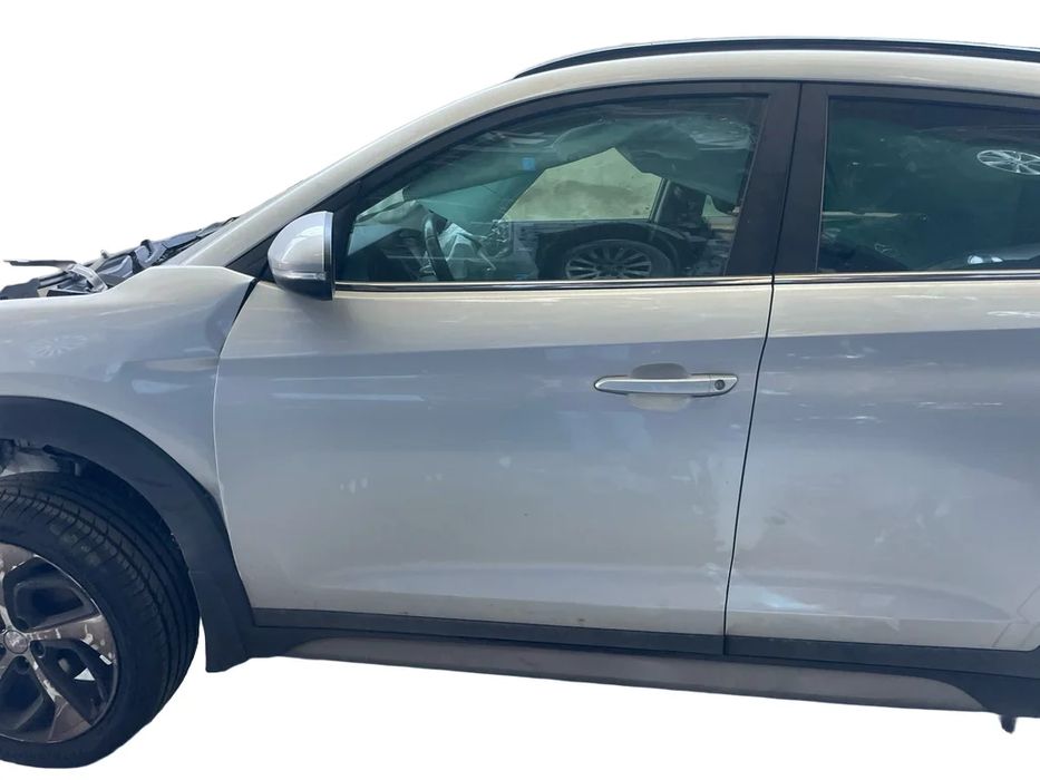 Porta frente esquerda HYUNDAI Tucson (TL)