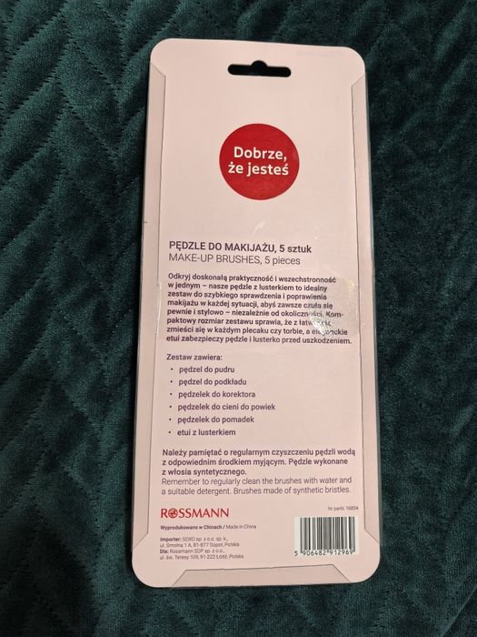 Pędzle do makijażu zestaw podróżny etui pudełko Rossmann
