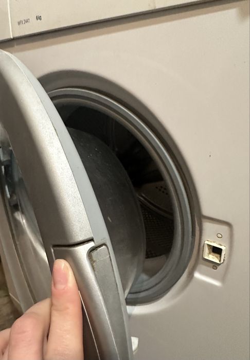 Пральна машинка BOSCH