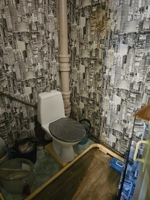 Продам РЕАЛЬНУ квартиру у теплому цегляному будинку Центр міста