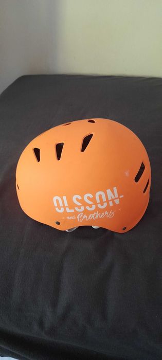 Capacete trotinete/patins/bike