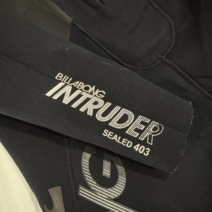 Fato Billabong Intruder Sealed 403