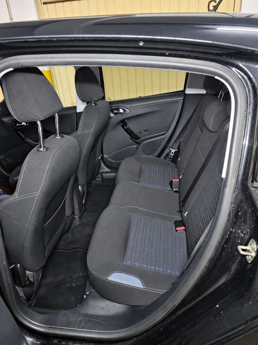 PEUGEOT 208 1.2 VTi ALLURE | 82 CV
