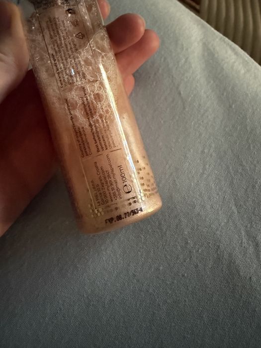 face & body glow La Piel by Lana J
