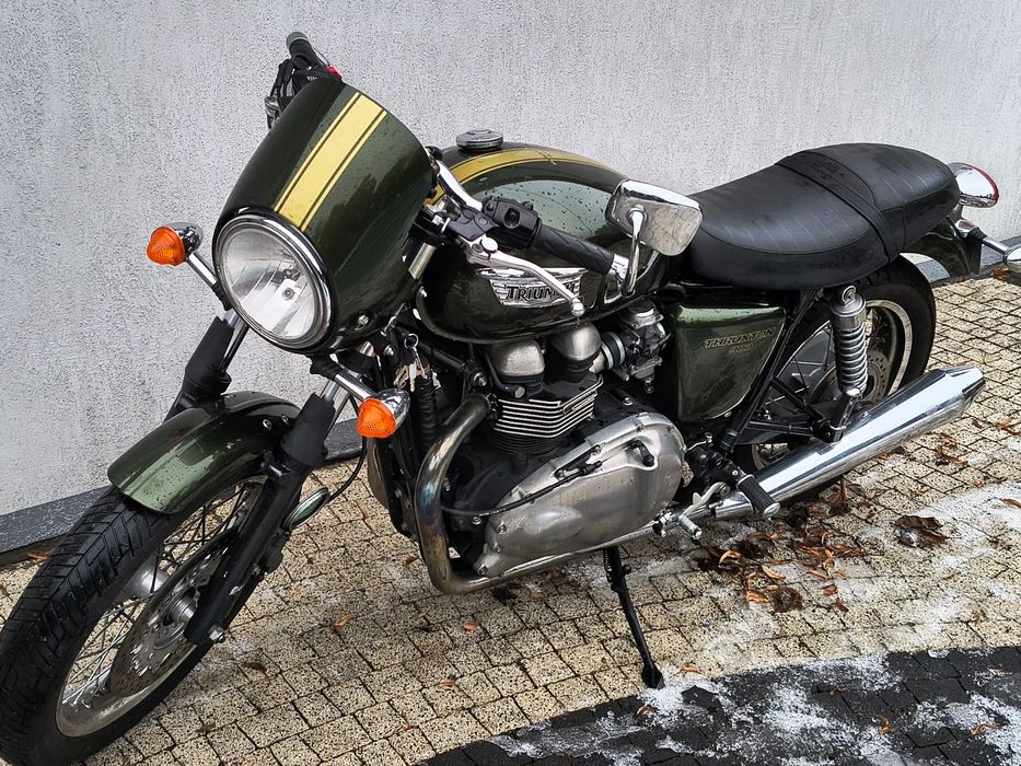 Triumph Thruxton Triumph thruxton 900 Bonneville scrambler