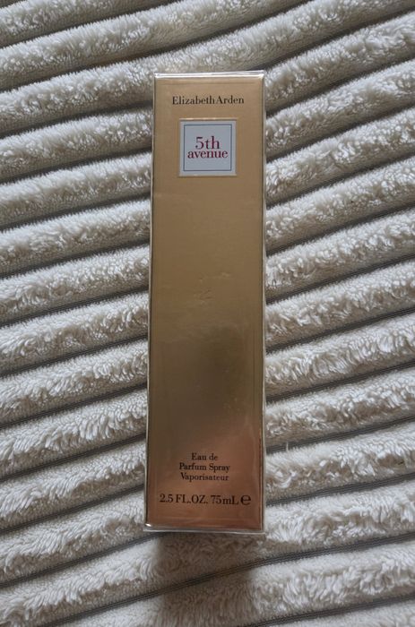 Woda perfumowana 5th Avenue Elizabeth Arden  75ml