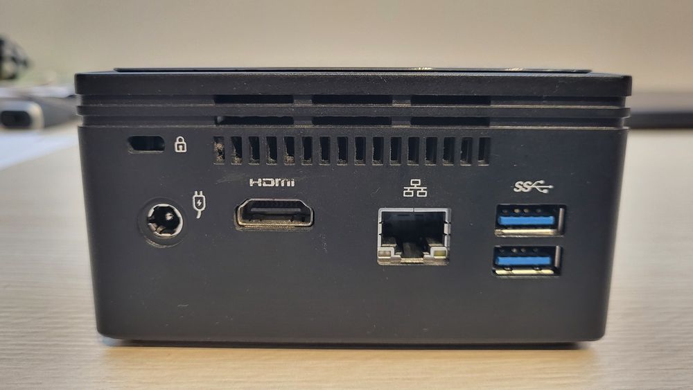 Mini PC Gigabyte briw bace 3160