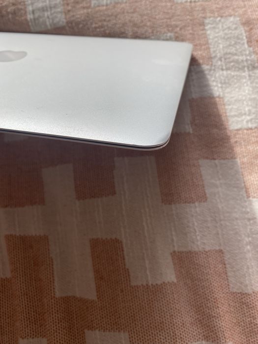 Macbook air 13” 2015 roku 128 GB