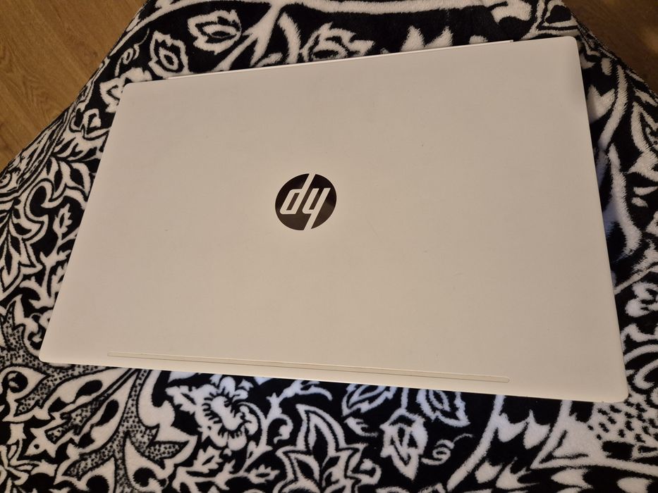 HP pavilion laptop 15