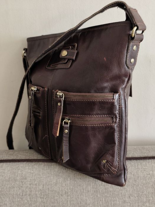 Torebka ze skóry naturalnej listonoszka Jones Bootmaker