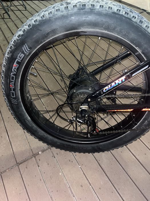 Fat Bike Elétrica GIANT 1000W | 48V 15Ah | Suspensão Total | 2 Baterias (preço especial)