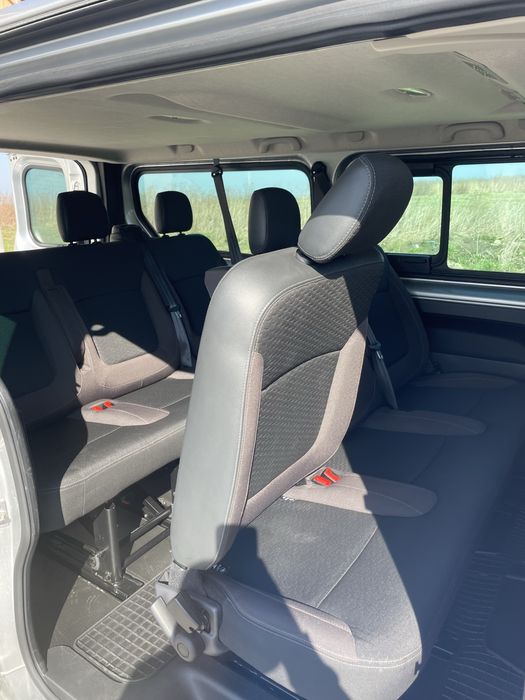 Wynajem busa z kierowcą, transfer lotniska, przewóz osób, ZAPRASZAM