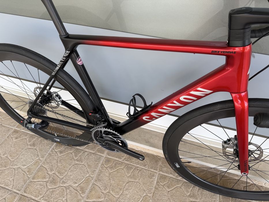 Bicicleta de estrada Canyon - Bem equipada!