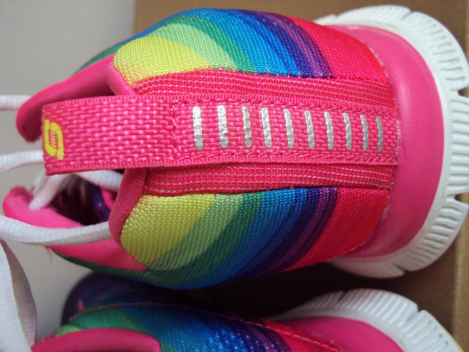 Sprzedam buty damskie sportowe Skeczers