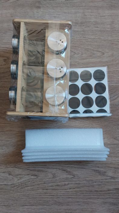 Bambusowy stojak obrotowy na przyprawy 12 słoiczków NOWY NIE ROZPAKOWA