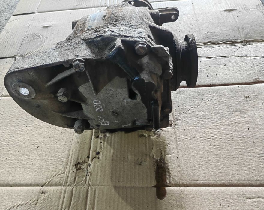 Diferencial BMW serie 5  E60/E61/ relação 3,23 520d automático  7560.591
