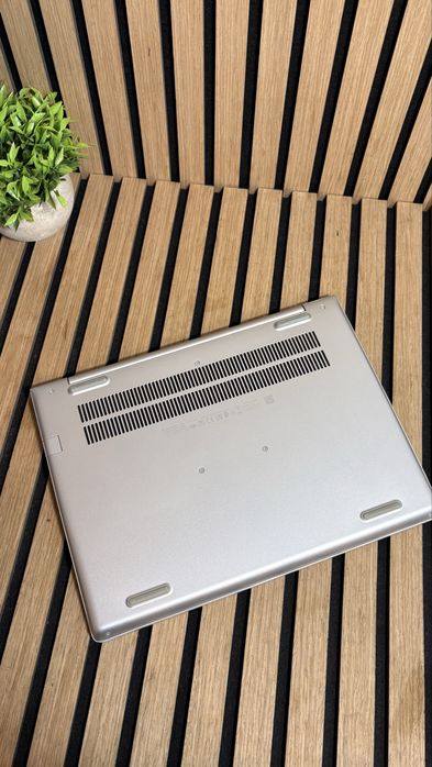Продам  Ноуибук HP ProBook 430 G7 | i3-10110U | 8 ГБ RAM | 256 ГБ SSD