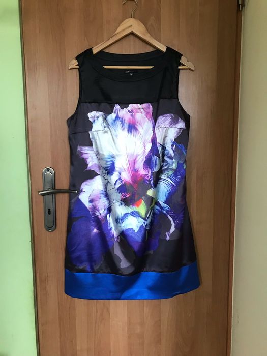 Elegancka sukienka rozmiar 12