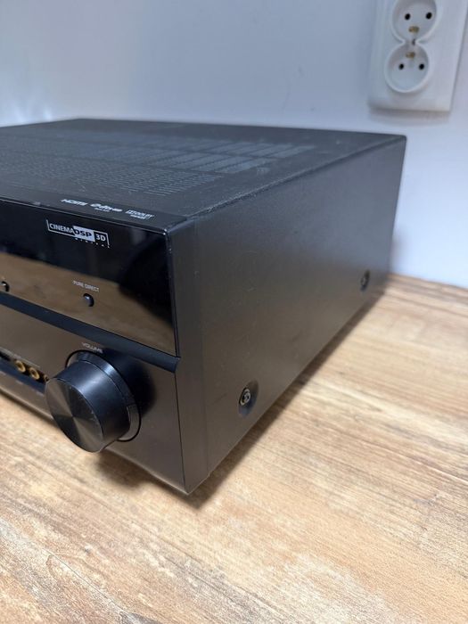 Yamaha Wysoki model rx-v671 network hdmi arc