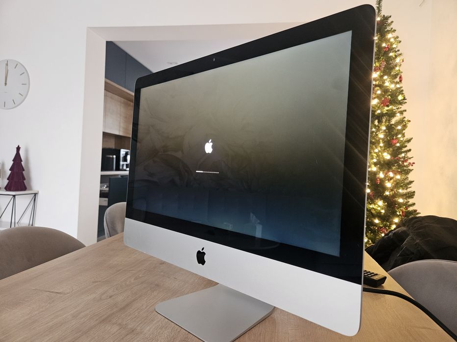 KOMPUTER AiO APPLE IMAC 21,5" A1418  i5 1TB  8GB  na prezent!